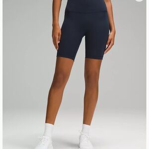 Lululemon Wunder Train Short 8”